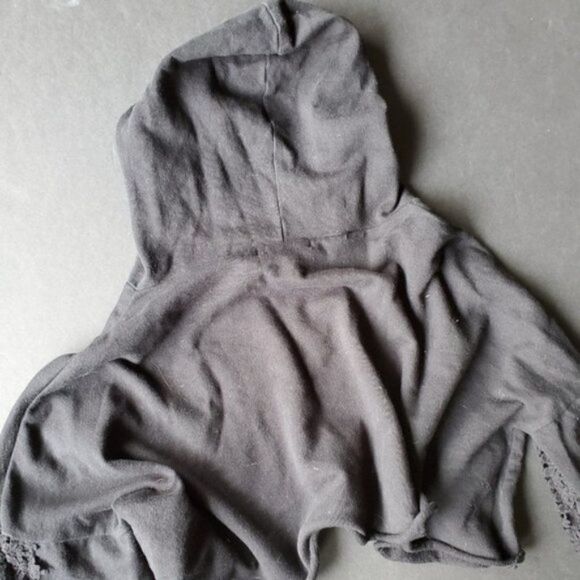 Forever 21 black cropped hooded sweatshirt - Picture 7 of 8